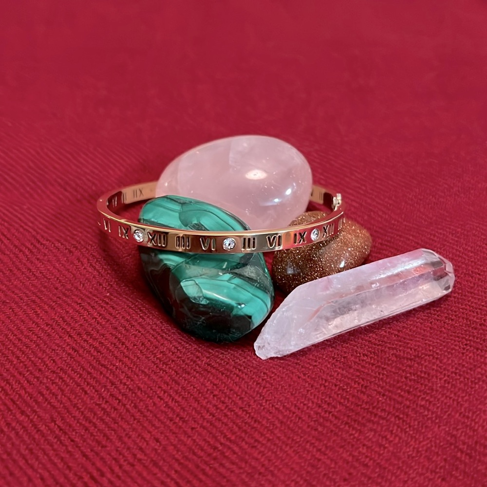 Rose gold Roman number with crystal bracelet